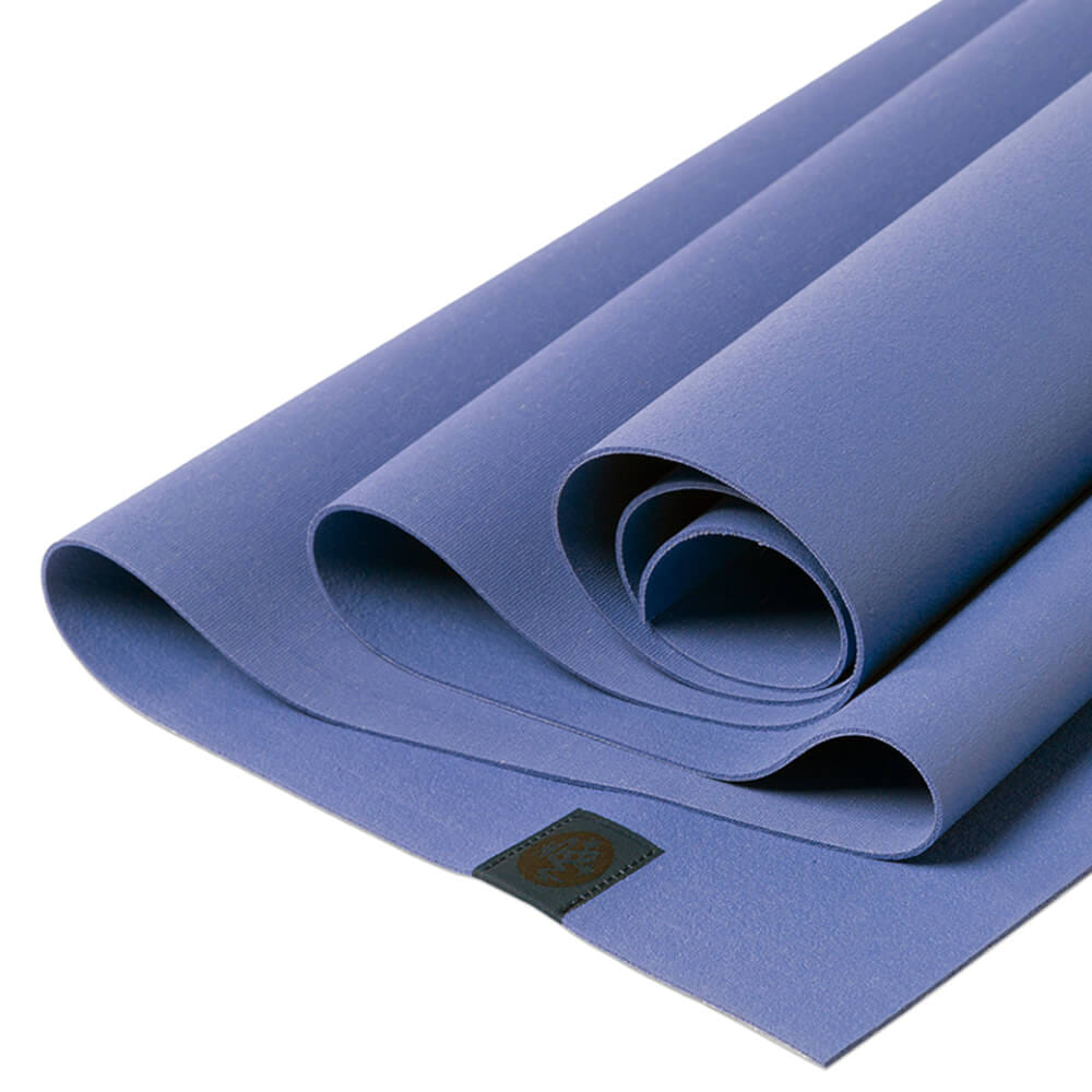 เสื่อโยคะ Manduka รุ่น eko® superlite travel 1.5mm สีฟ้า (71